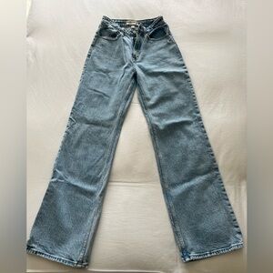 Abercrombie & Fitch Light Blue Relaxed Fit Jeans